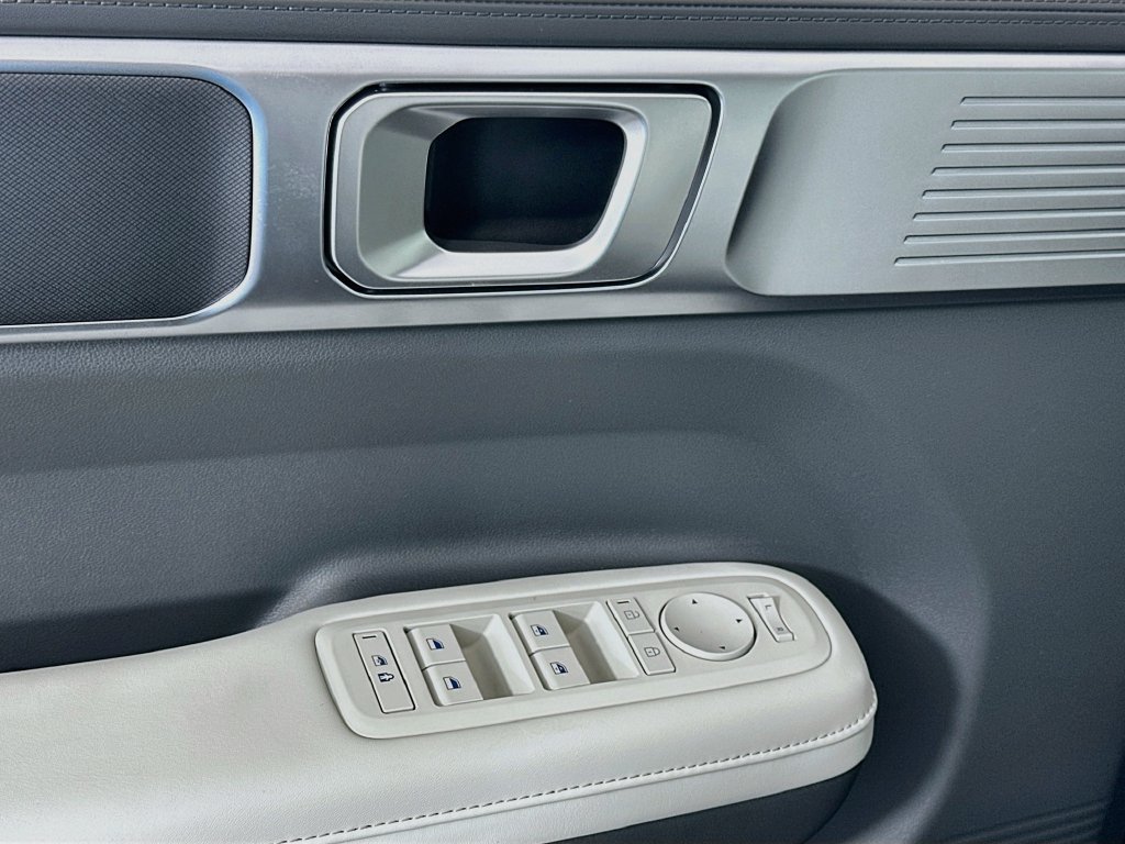 New 2027 Hyundai Santa Fe SEL FWD image 18