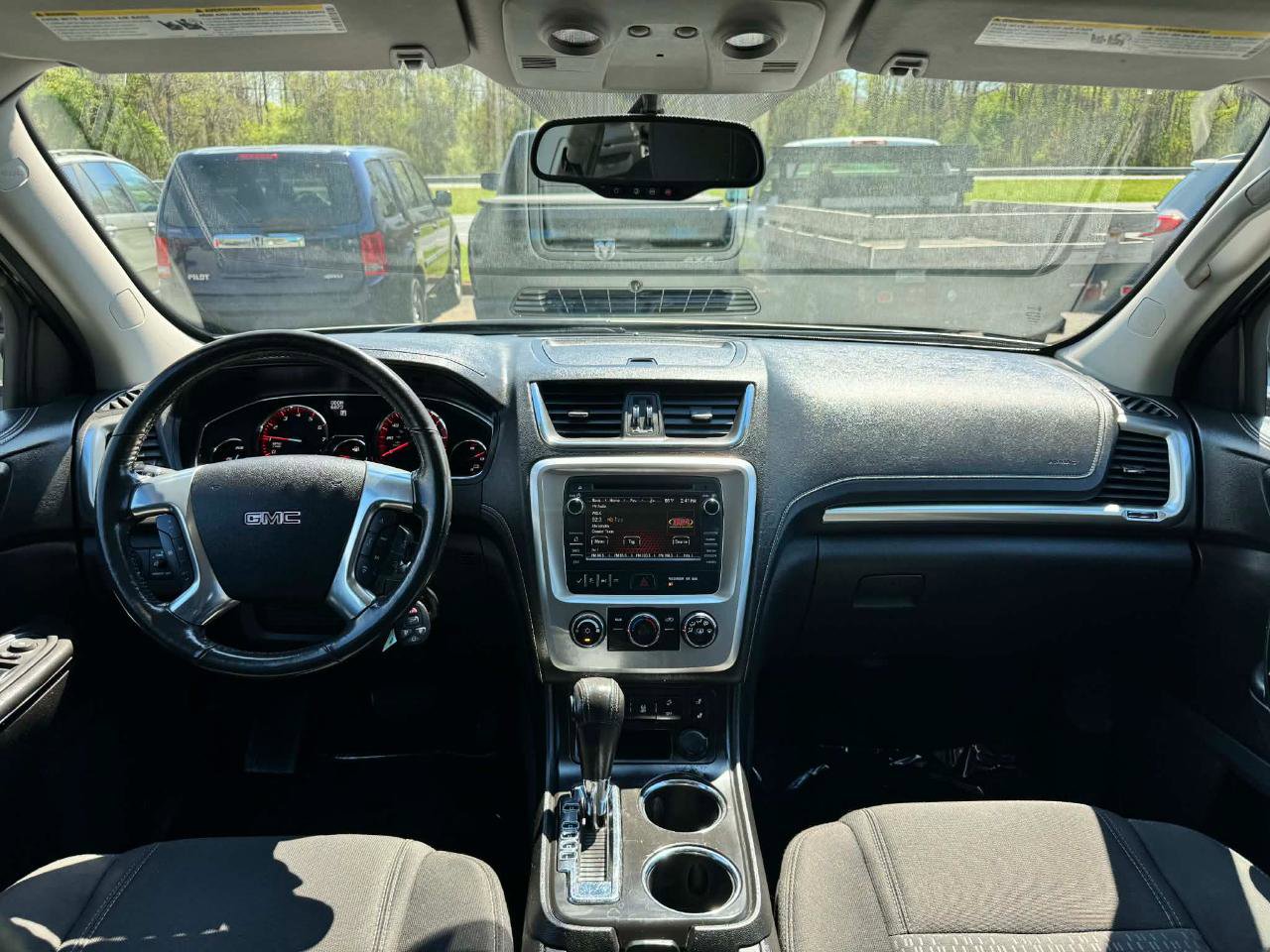 Used 2014 GMC Acadia SLE image 19