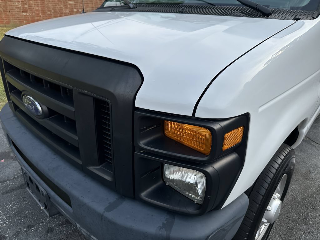 Used 2011 Ford E-250 and Econoline 250 w/ PWR Group RWD image 10