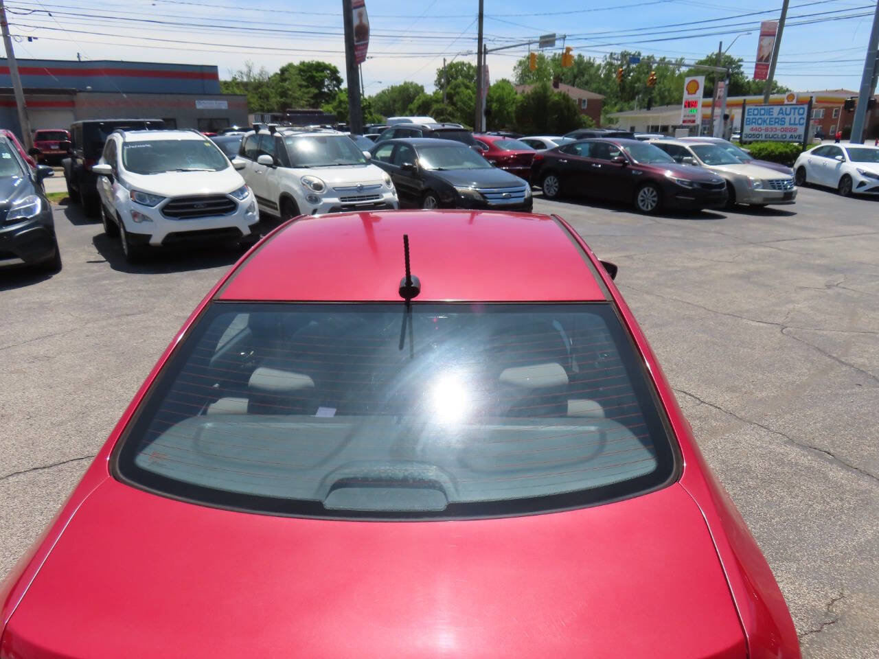 Used 2012 Hyundai Accent GLS w/ Premium Pkg 3 FWD image 4