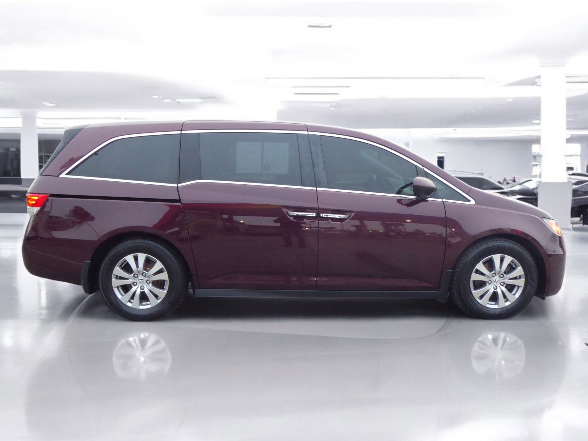 Used 2014 Honda Odyssey EX-L image 6