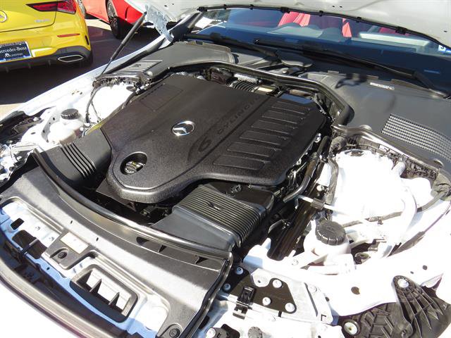 Used 2024 Mercedes-Benz CLE 450 4MATIC Cabriolet image 7