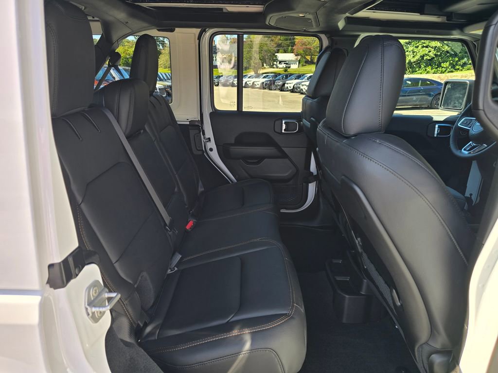 New 2026 Jeep Wrangler Sahara image 24