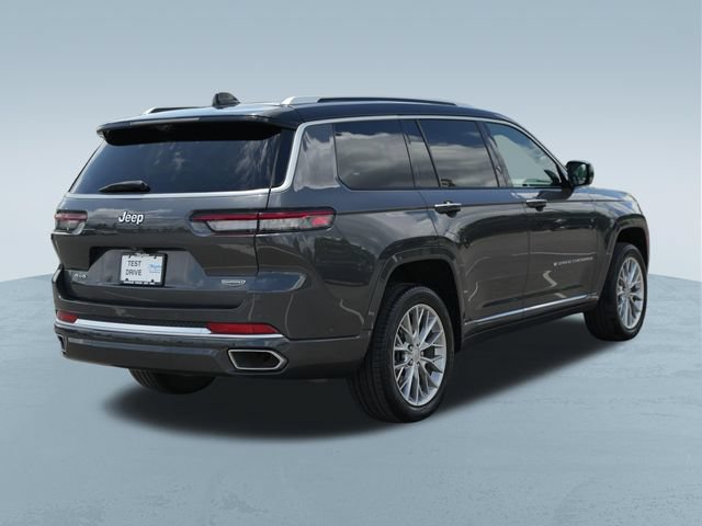 Used 2023 Jeep Grand Cherokee L Summit w/ Advanced Protech Group IV AWD/4WD image 9
