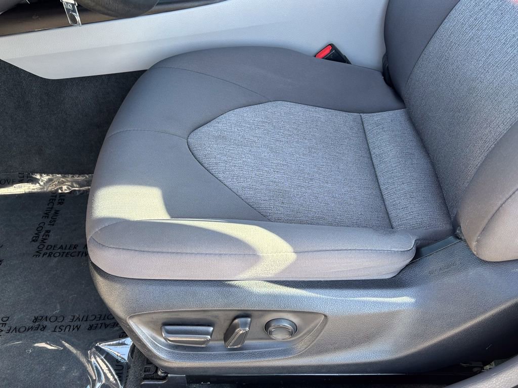 Certified 2023 Toyota Camry LE image 21