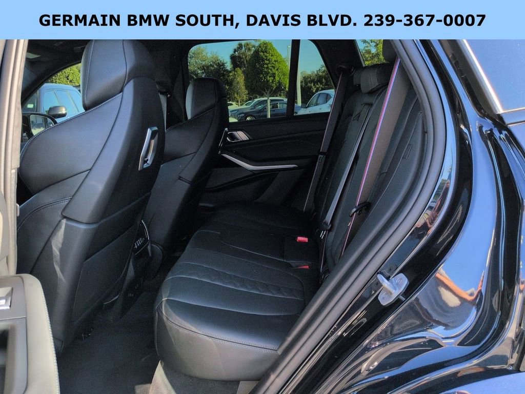 Used 2025 BMW X5 M Competition image 15