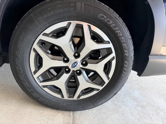 Used 2019 Subaru Forester Premium AWD/4WD image 11