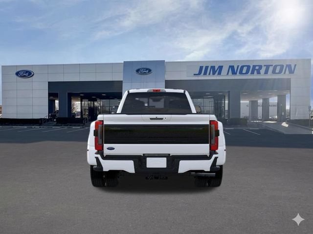 New 2026 Ford F450 Platinum w/ FX4 Off-Road Package AWD/4WD image 7