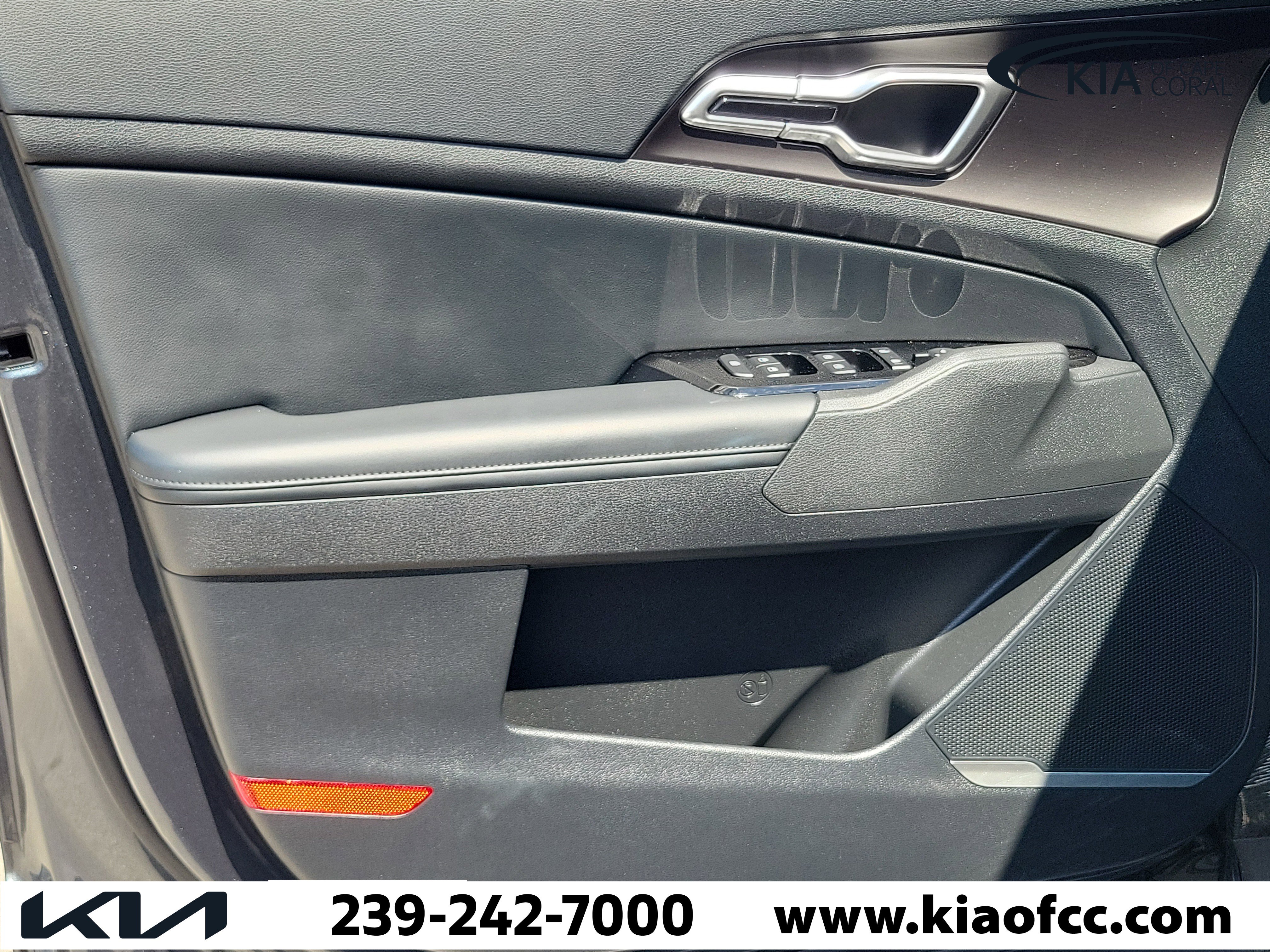 Certified 2023 Kia Sportage EX image 23