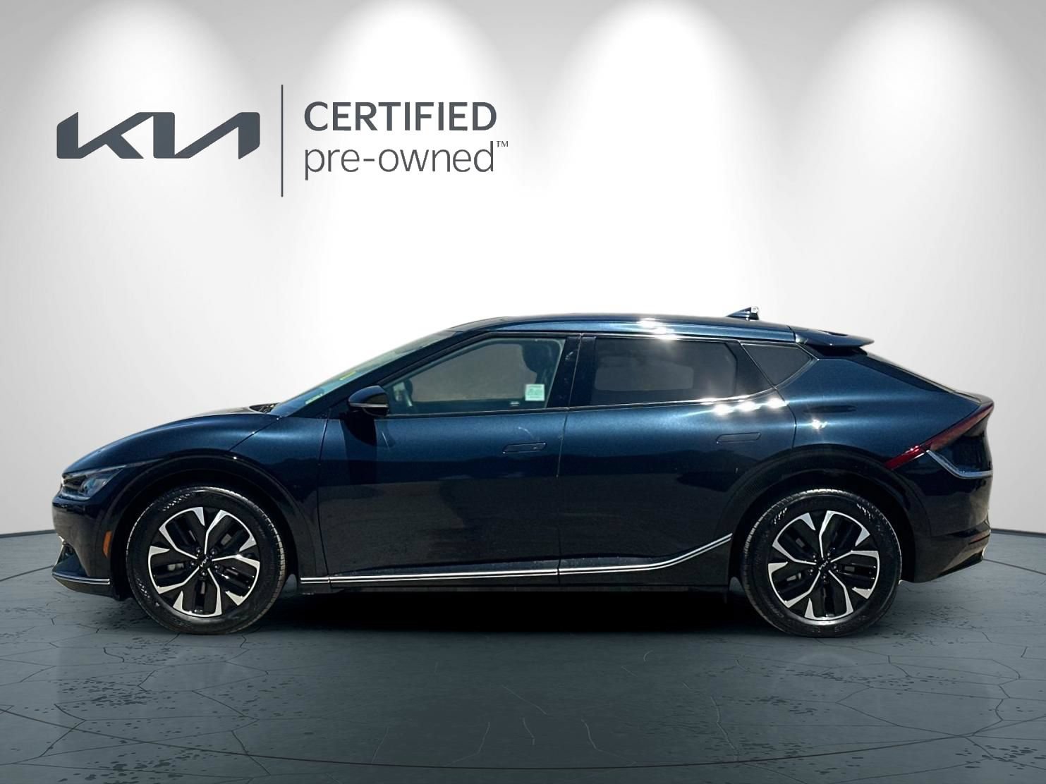 Certified 2024 Kia EV6 Wind RWD image 7