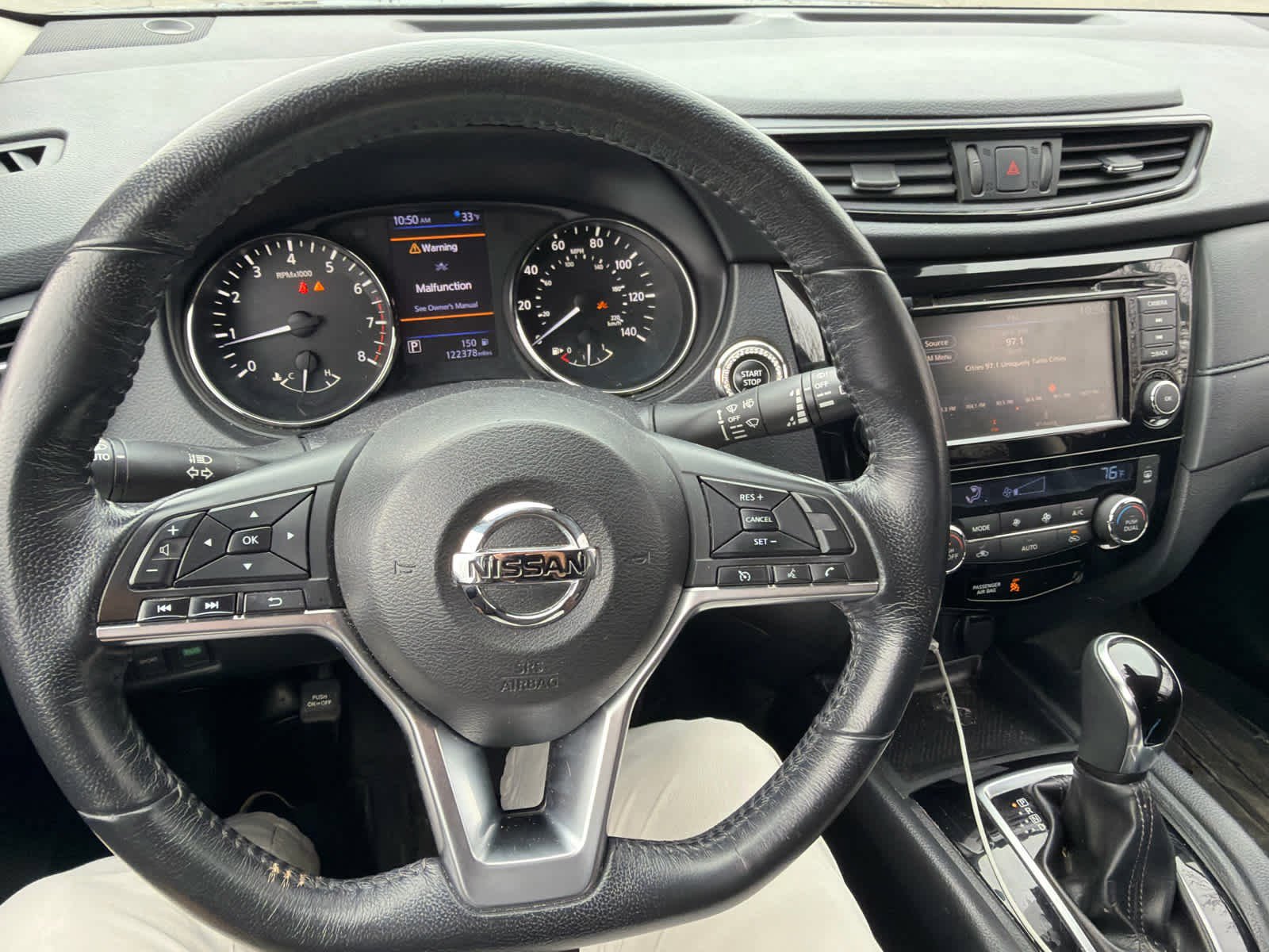 Used 2019 Nissan Rogue SV image 10