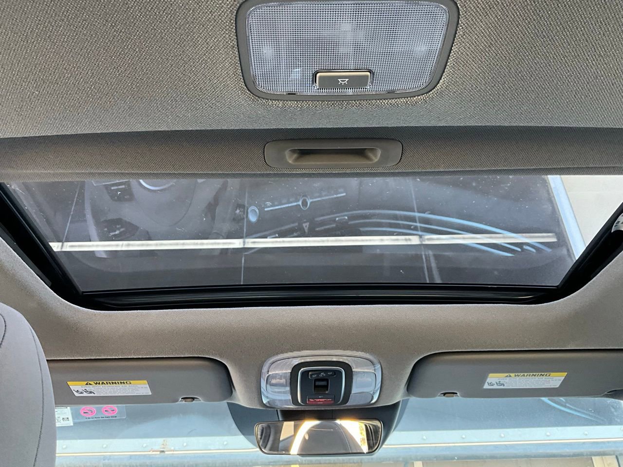 Used 2025 Hyundai Elantra SEL image 18