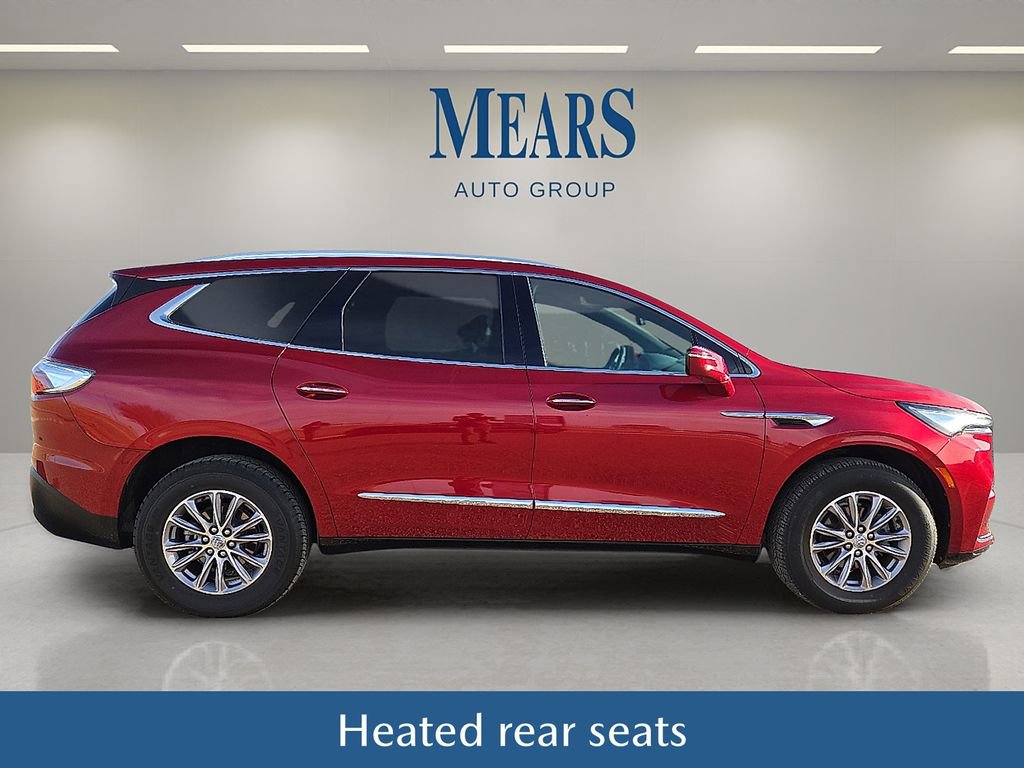 Used 2024 Buick Enclave Premium image 7