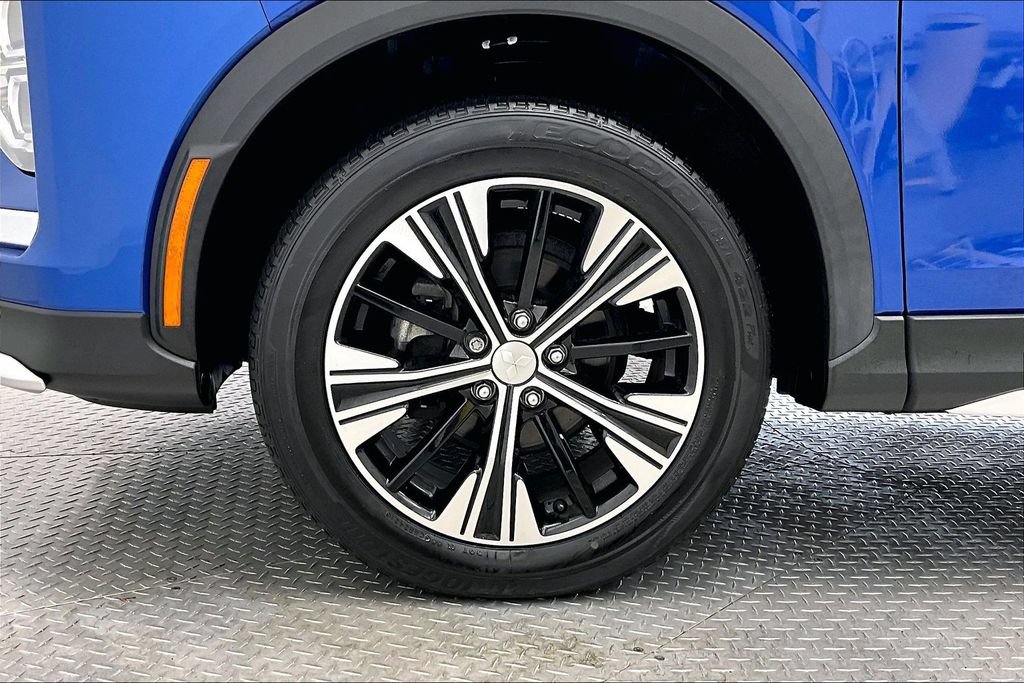 Used 2022 Mitsubishi Eclipse Cross AWD image 8