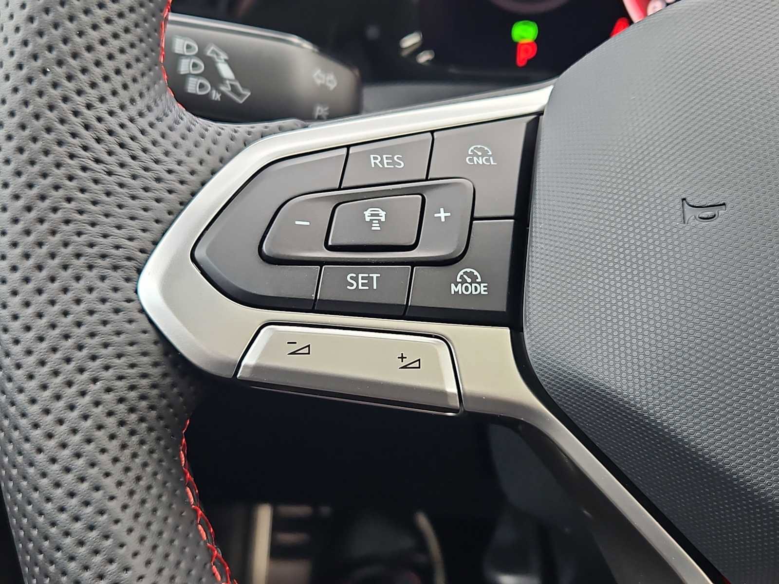 New 2025 Volkswagen GTI SE FWD image 11