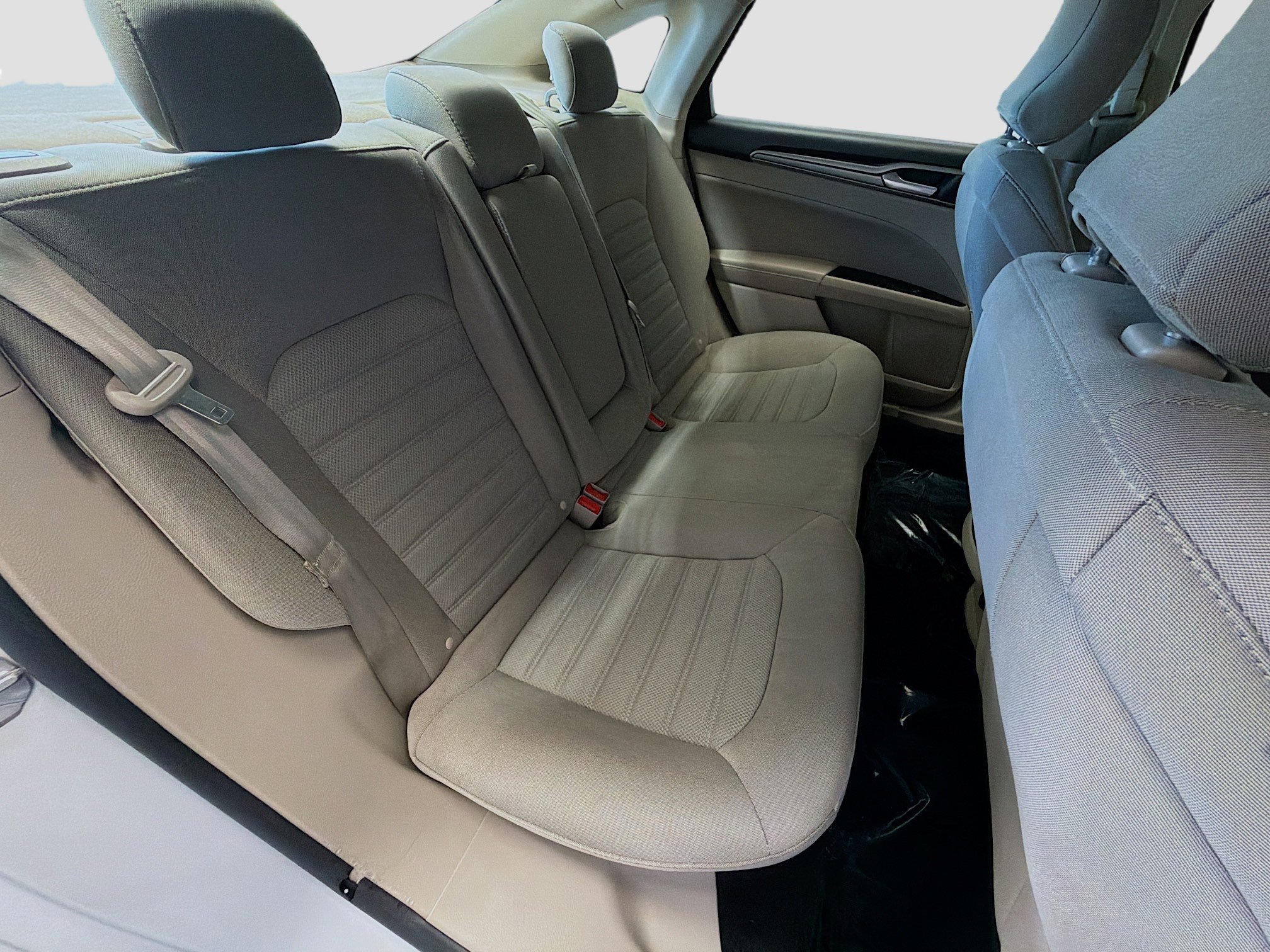 Used 2019 Ford Fusion SE image 14