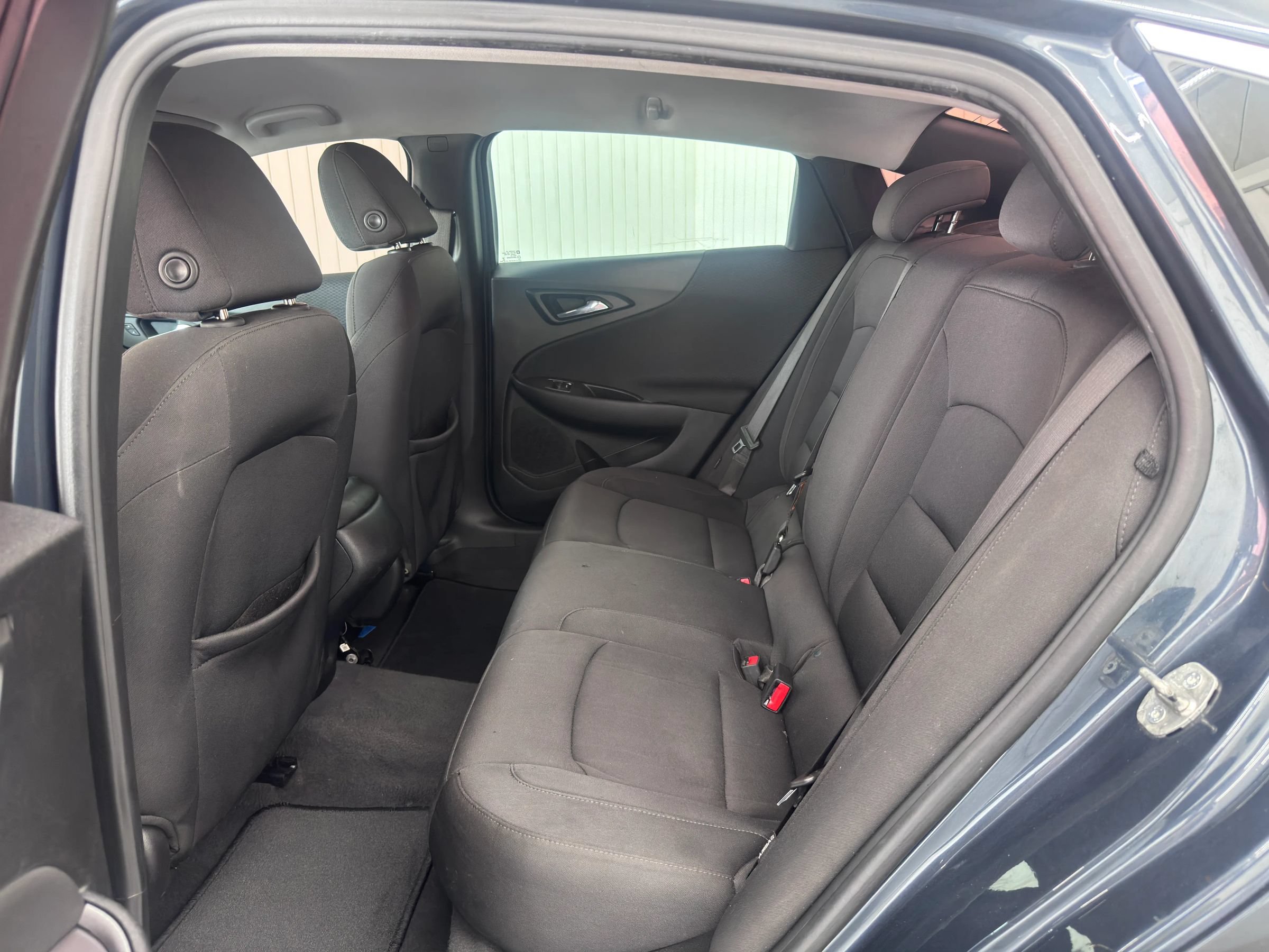 Used 2019 Chevrolet Malibu LS FWD image 12