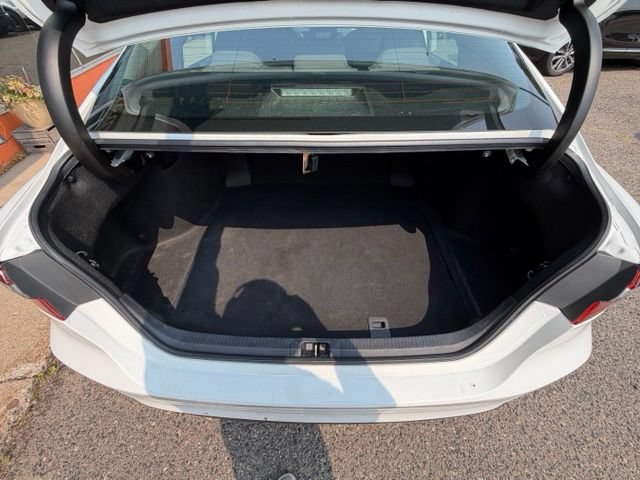 Used 2021 Toyota Camry LE FWD image 25