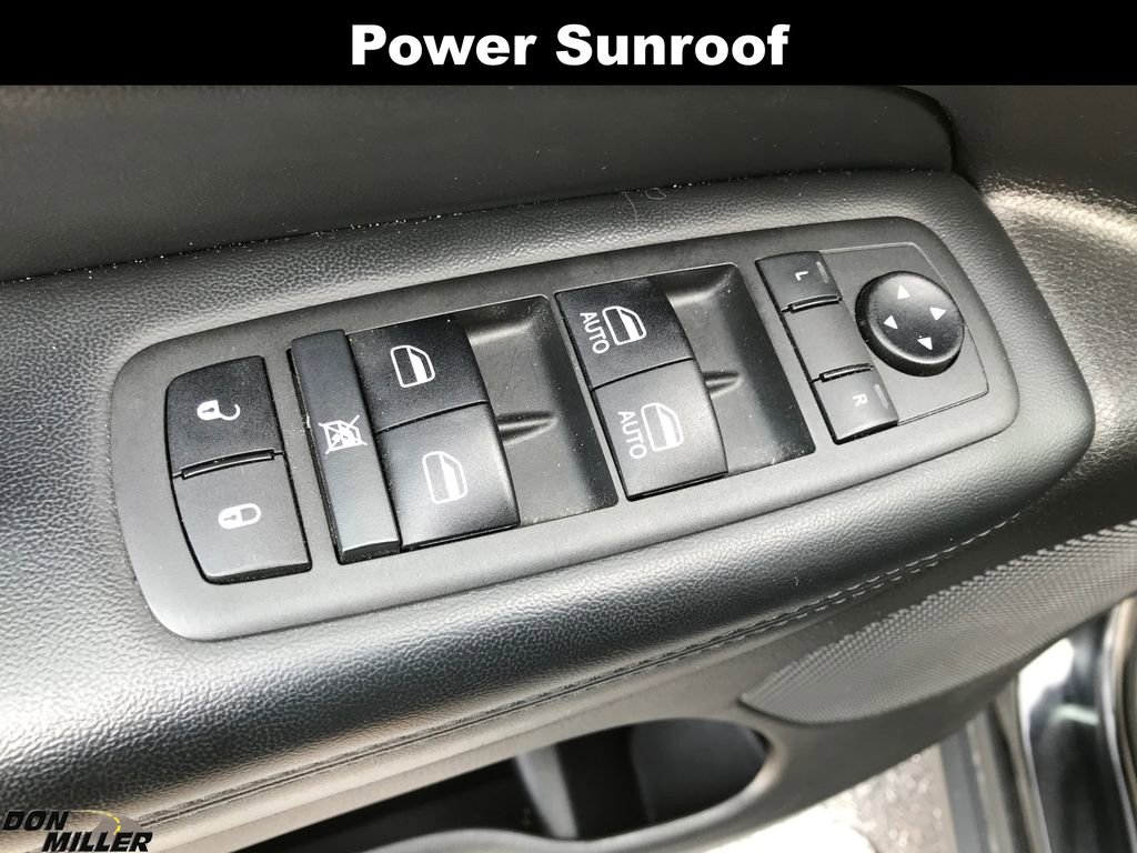 Certified 2021 Jeep Grand Cherokee Laredo X image 12