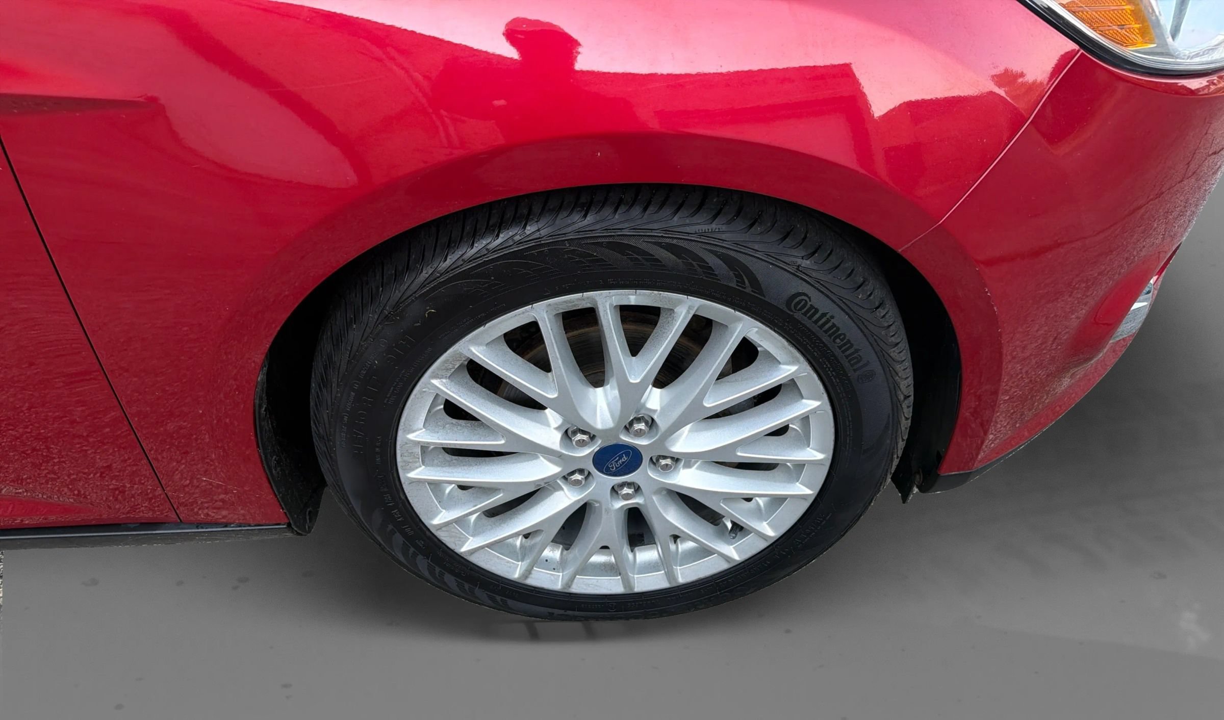 Used 2012 Ford Focus SEL FWD image 25