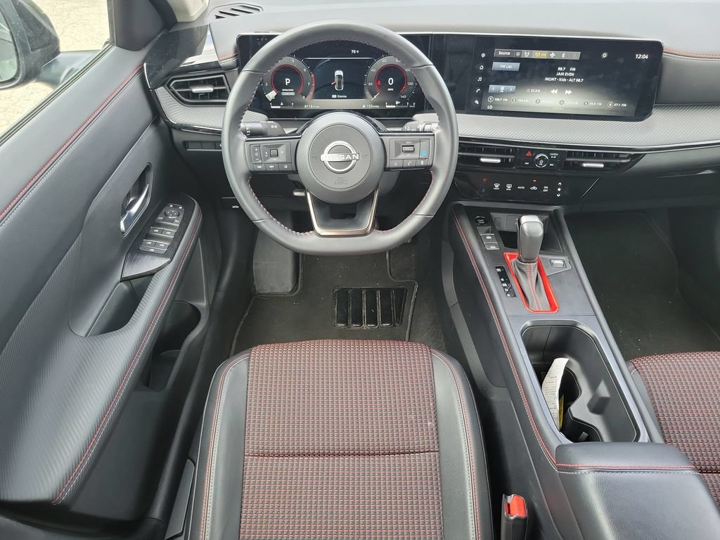 Used 2025 Nissan Kicks SR AWD/4WD image 26