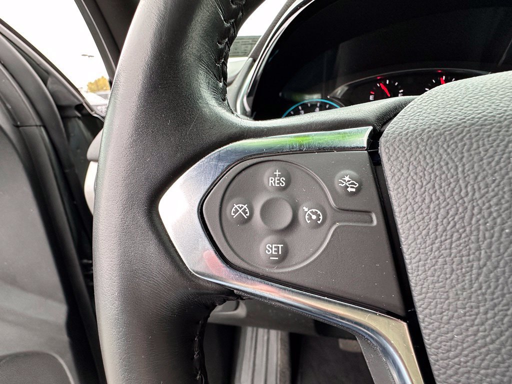 Certified 2022 Chevrolet Traverse LT AWD/4WD image 38
