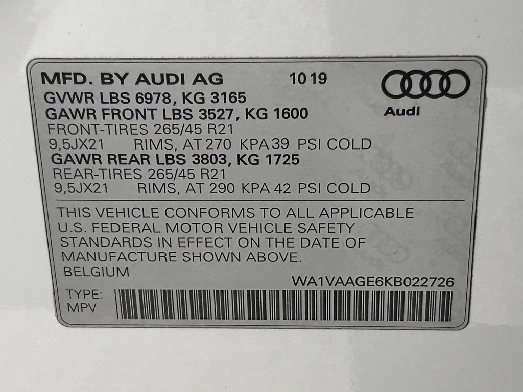 Used 2019 Audi e-tron Prestige w/ Prestige Package AWD/4WD image 24