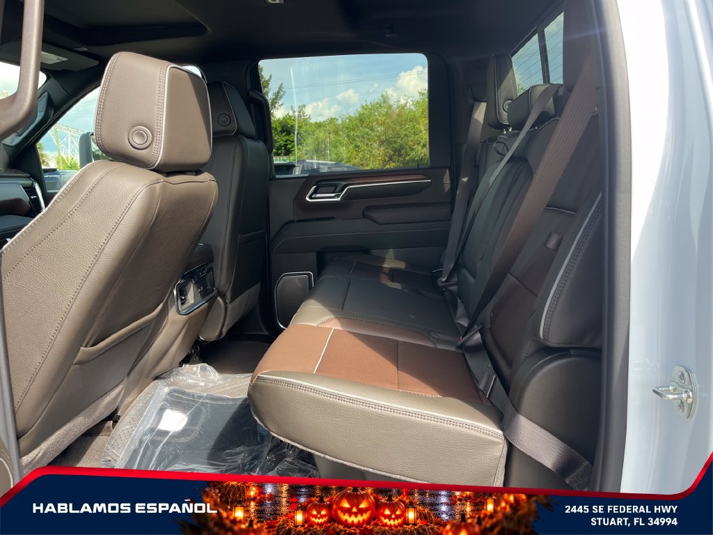 New 2026 GMC Sierra 3500 Denali w/ Denali Reserve Package AWD/4WD image 11