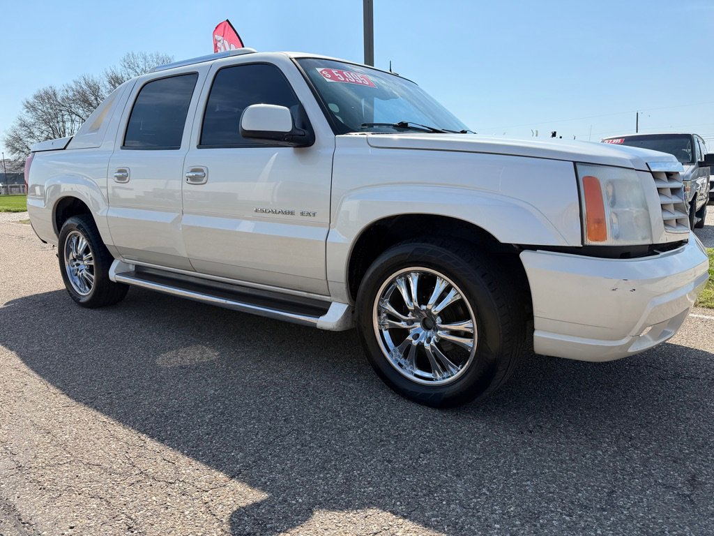 Used 2002 Cadillac Escalade EXT for Sale - Kelley Blue Book
