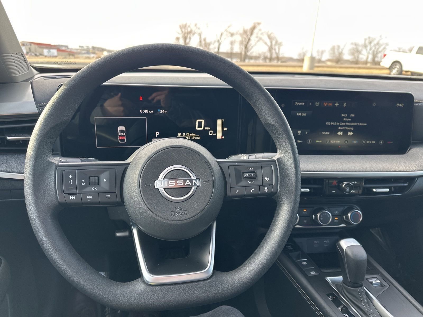 Used 2025 Nissan Kicks SV w/ Charging Package AWD/4WD image 35