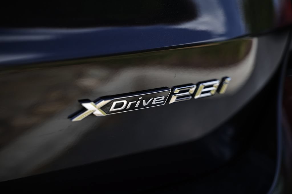 Used 2025 BMW X1 xDrive28i AWD/4WD image 7