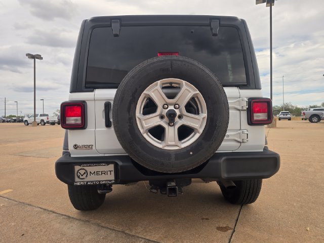 Used 2023 Jeep Wrangler Sport AWD/4WD image 10