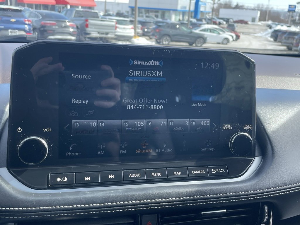 Used 2023 Nissan Rogue SL w/ SL Premium Package image 40