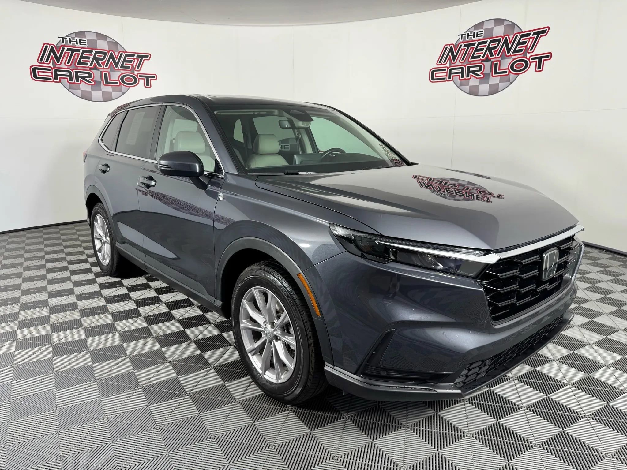 Used 2024 Honda CR-V EX-L image 9