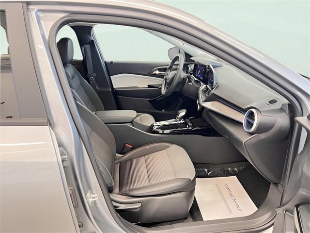 Certified 2025 Chevrolet Trax LT image 11