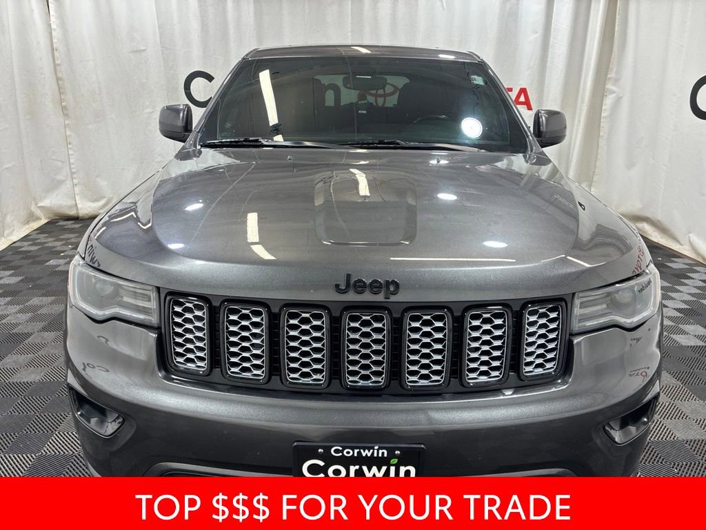 Used 2020 Jeep Grand Cherokee Altitude AWD/4WD image 2