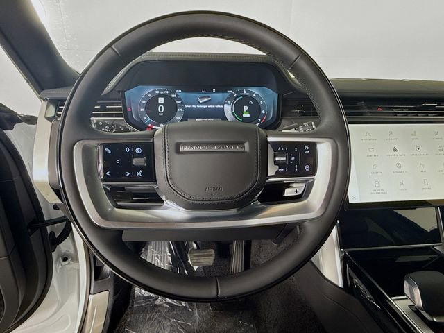 New 2026 Land Rover Range Rover SE image 12