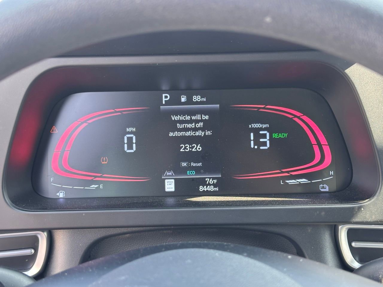 Used 2025 Hyundai Elantra Blue image 30