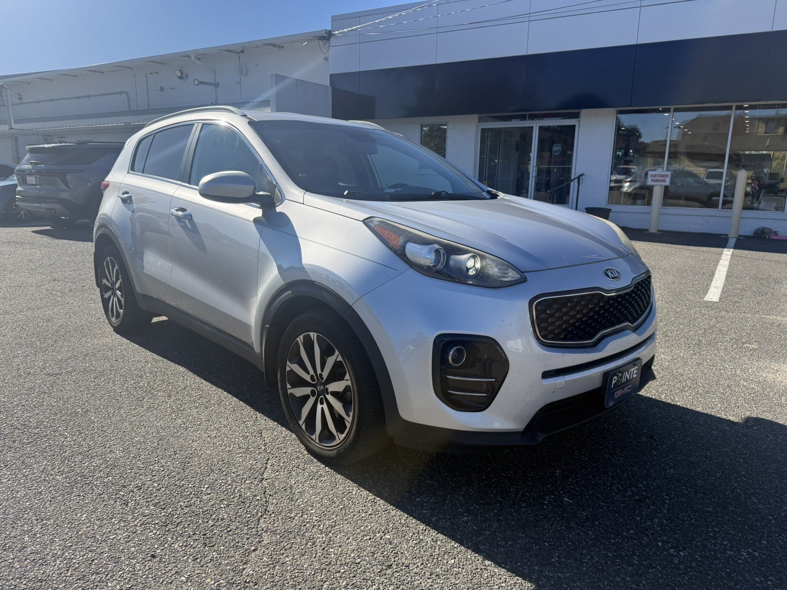 Used 2017 Kia Sportage EX FWD image 1