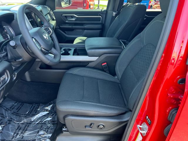 Used 2025 RAM 1500 Big Horn AWD/4WD image 11