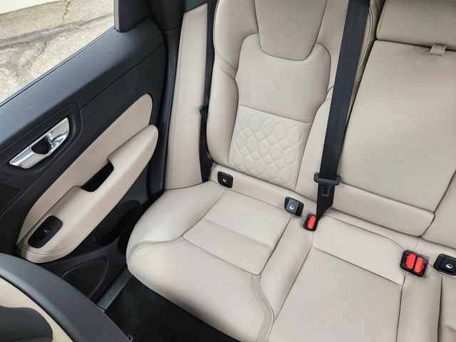 New 2026 Volvo XC60 T8 Plus w/ Protection Package Premier AWD/4WD image 14
