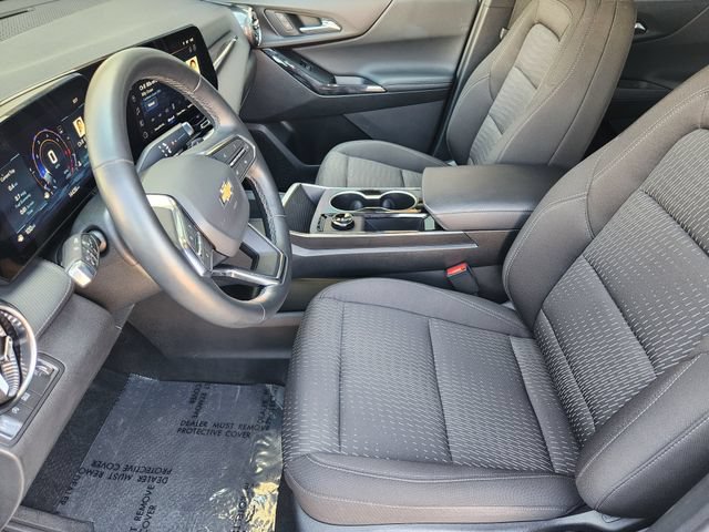 Used 2026 Chevrolet Equinox LT FWD image 4