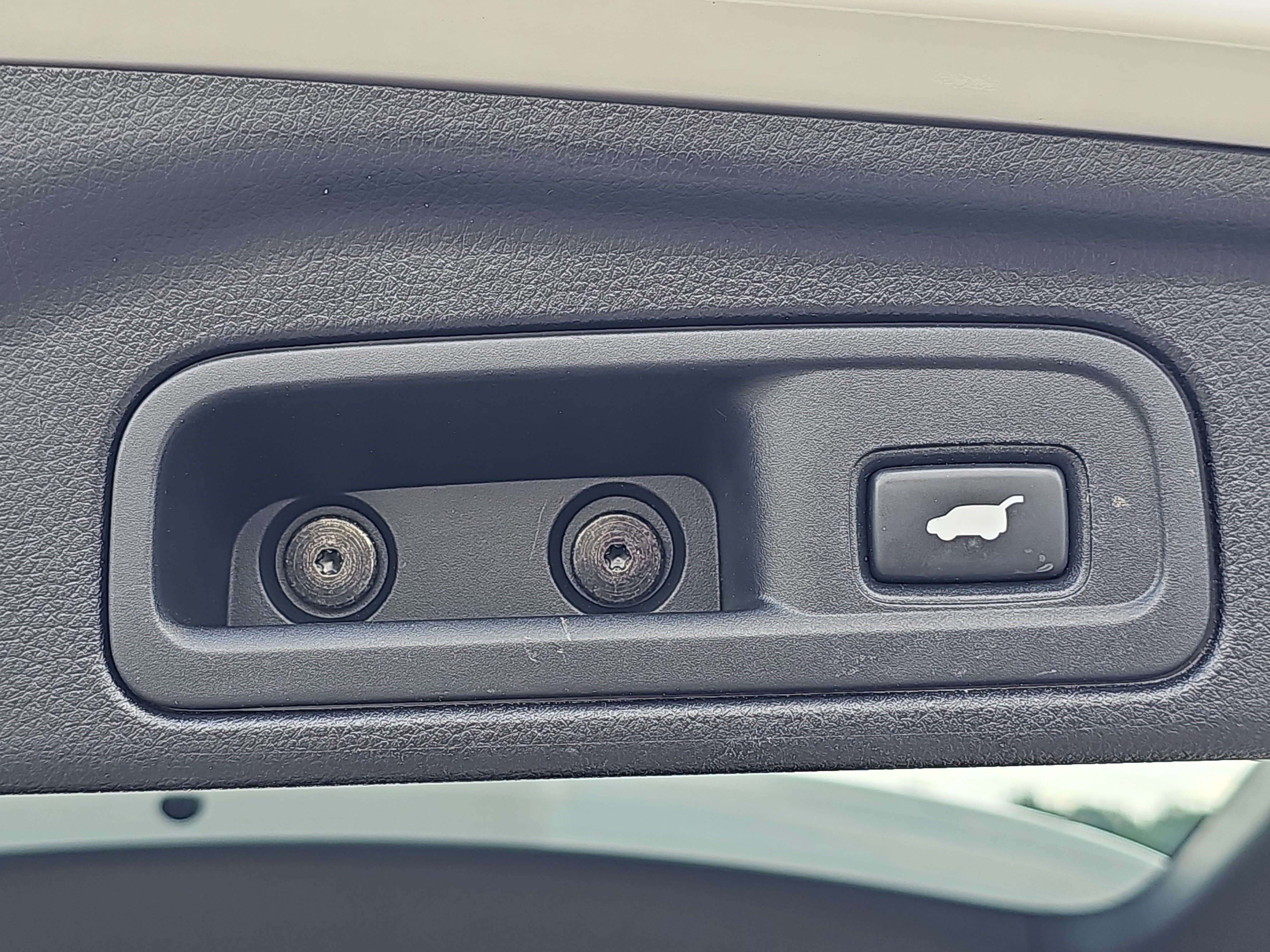 Used 2018 Honda Pilot Touring image 13