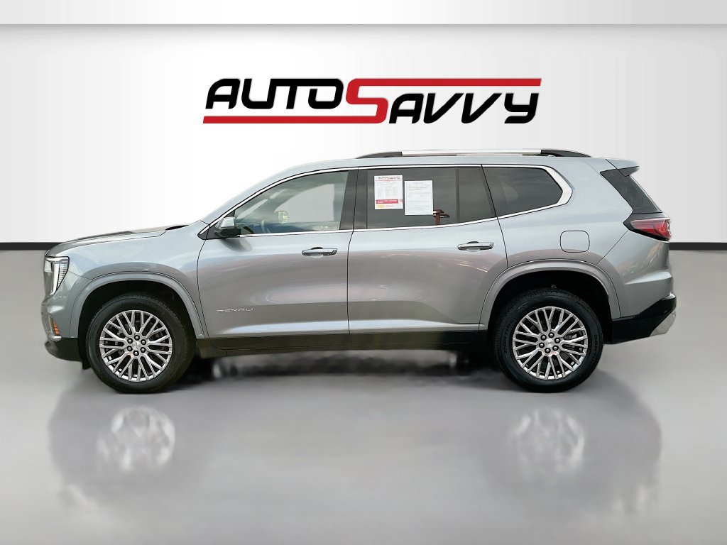 Used 2026 GMC Acadia Denali AWD/4WD image 4