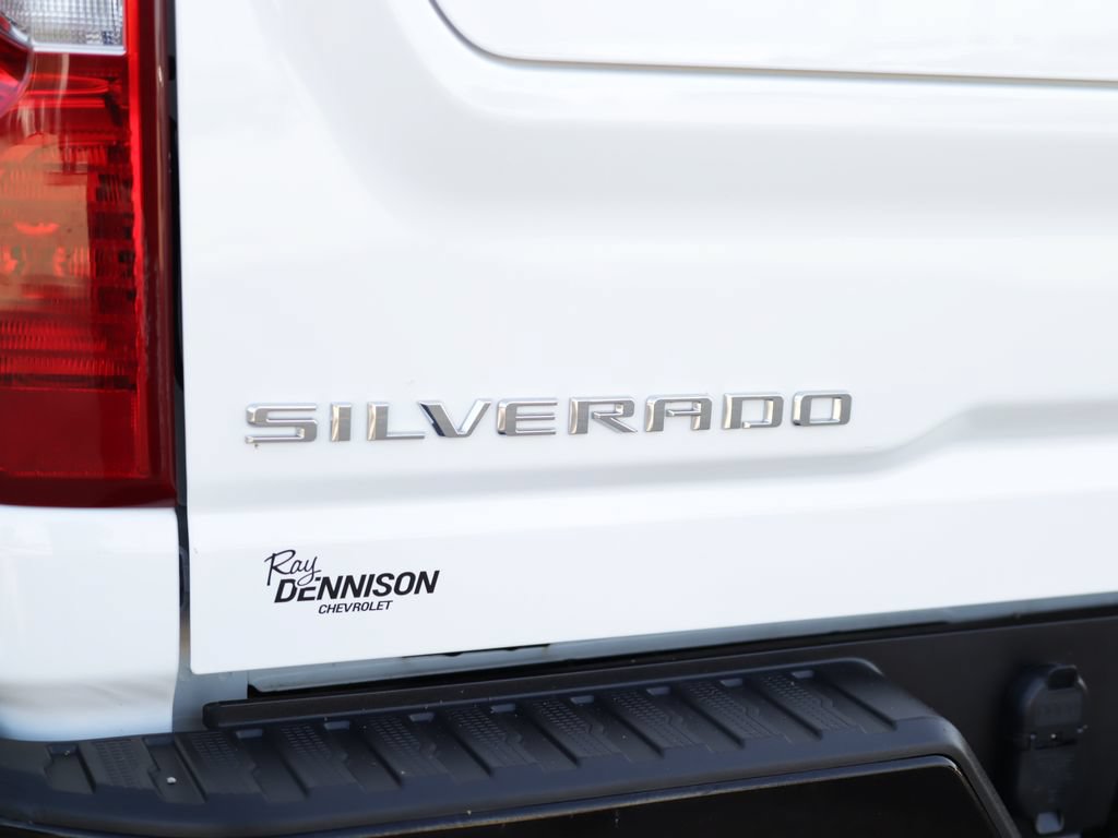 Used 2025 Chevrolet Silverado 2500 Custom w/ Custom Value Package AWD/4WD image 34