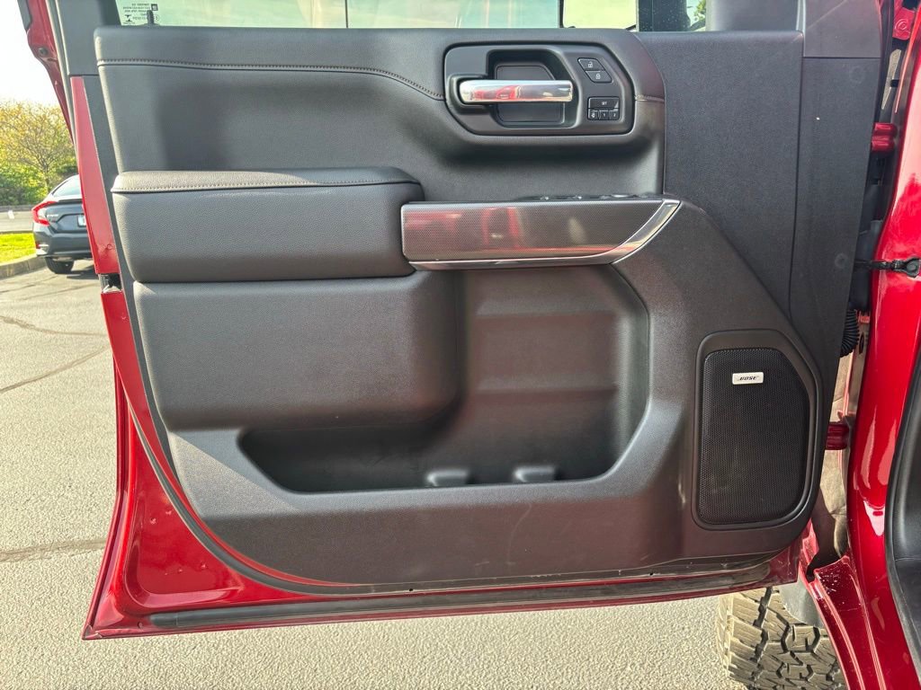 Used 2022 GMC Sierra 2500 AT4 w/ AT4 Premium Plus Package image 12