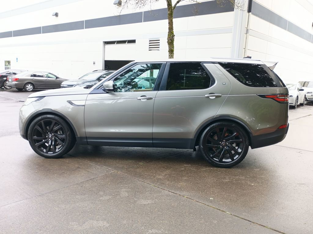 Used 2018 Land Rover Discovery HSE Luxury AWD/4WD image 7