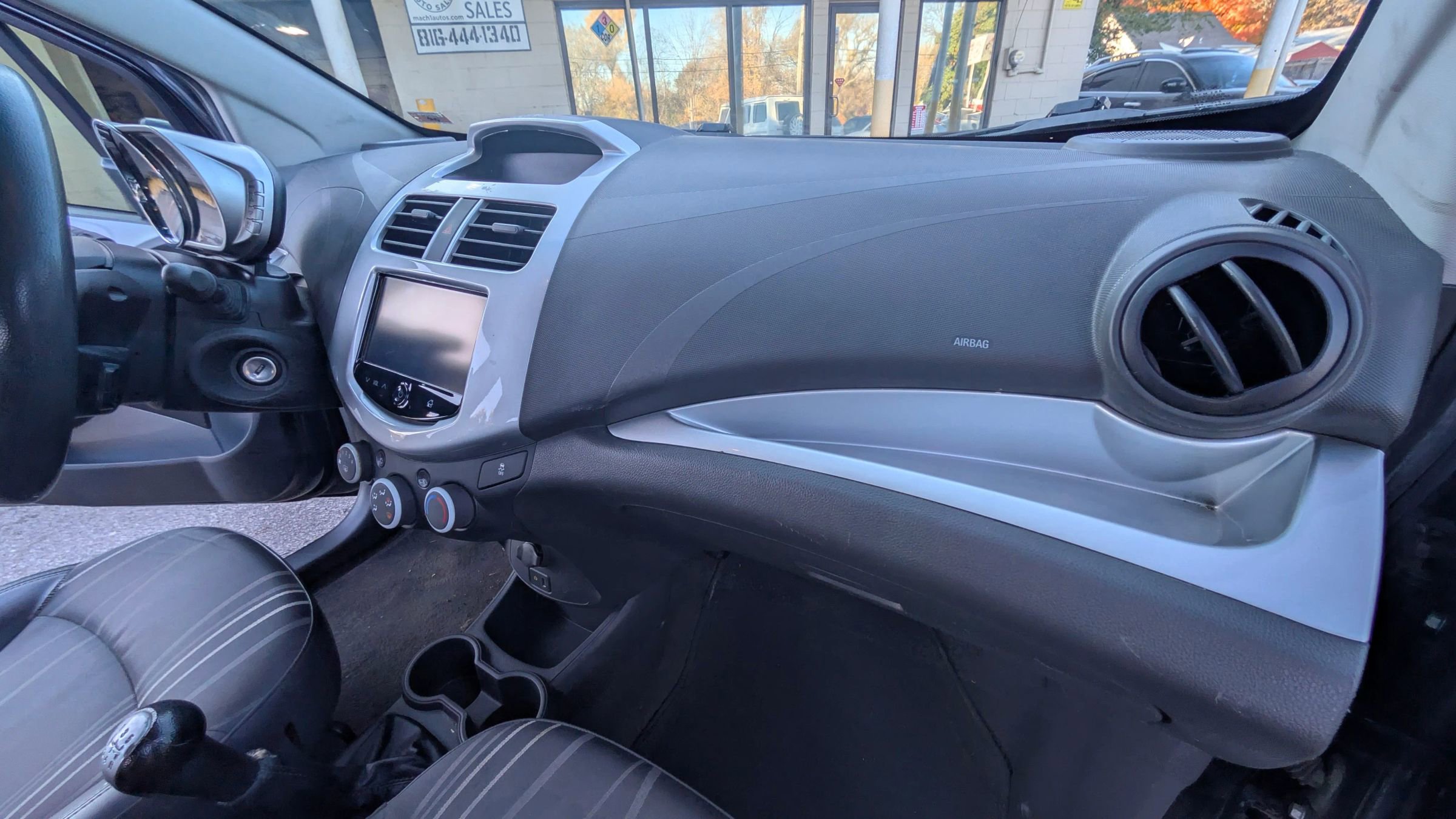 Used 2015 Chevrolet Spark LT image 12