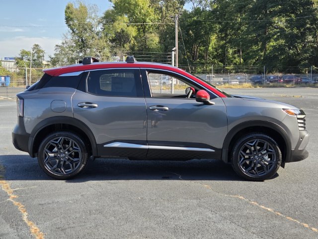 New 2027 Nissan Kicks SR FWD image 6