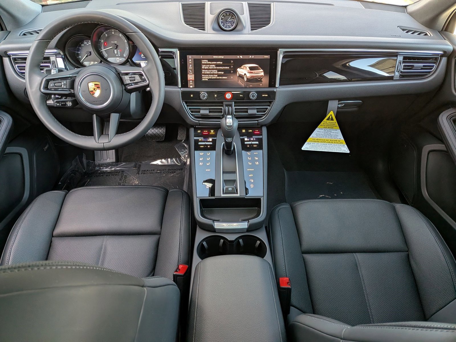 New 2026 Porsche Macan image 23